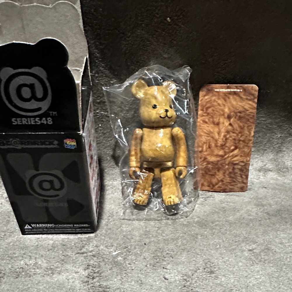Bearbrick Series 48 Animal Steiff